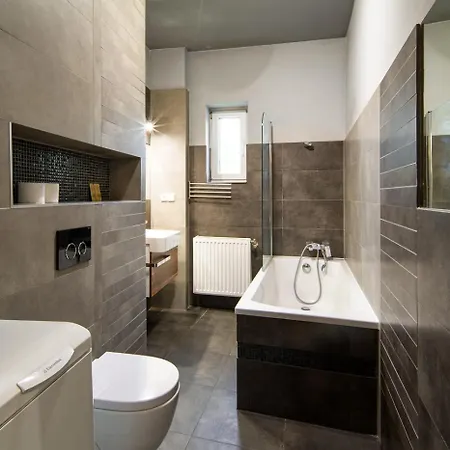 Comfort In Great Location * كراكوفيا